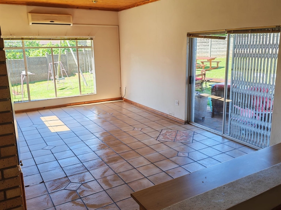 4 Bedroom Property for Sale in Panorama Free State